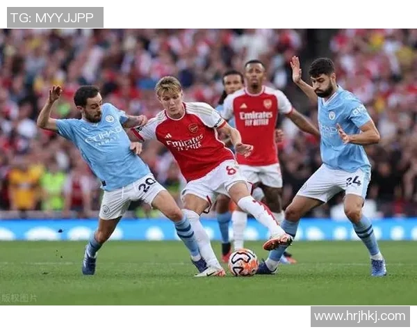 热刺主场迎战曼联激战正酣双方争夺英超积分榜关键位置